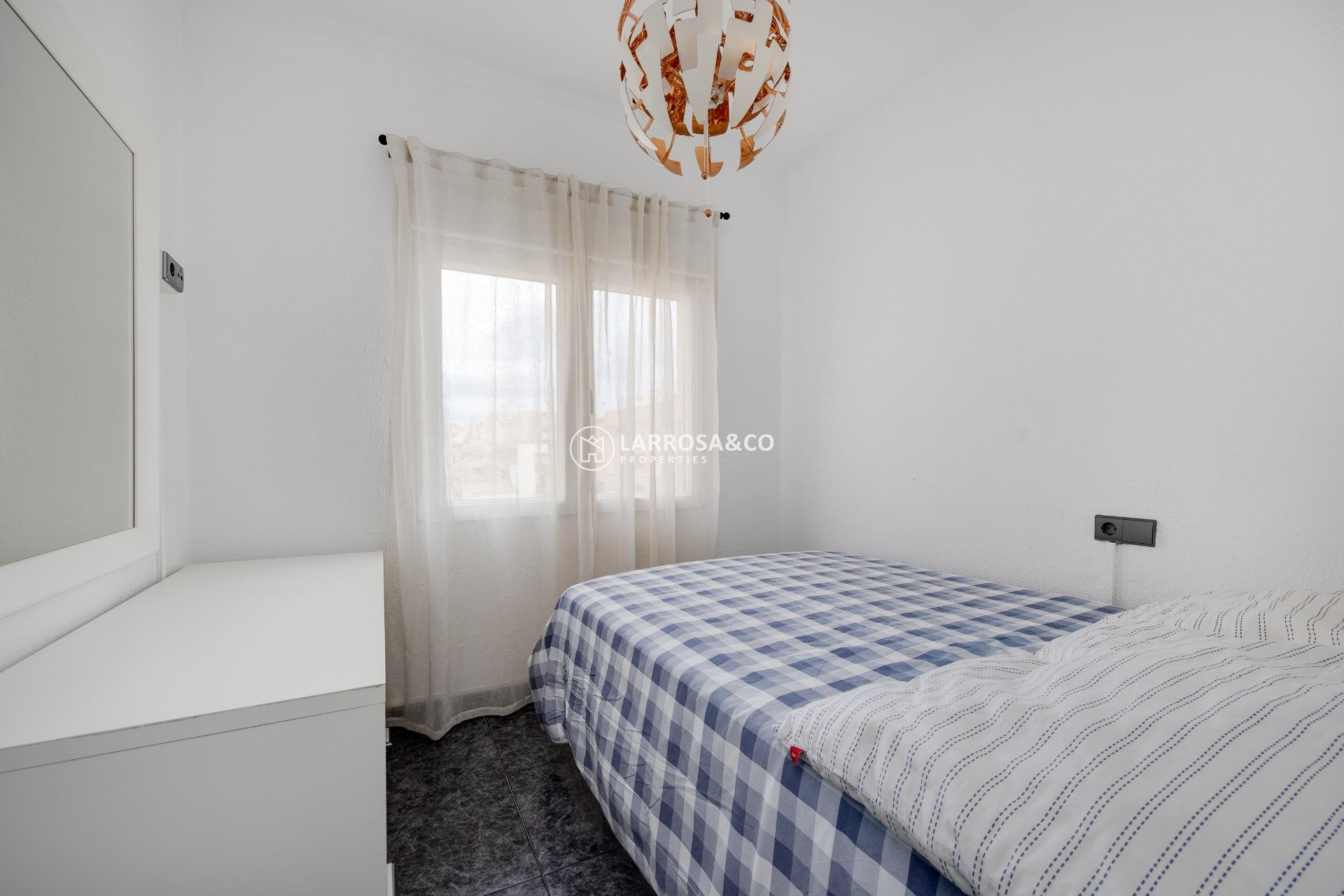 Herverkoop - Apartment - Torrevieja - Centro