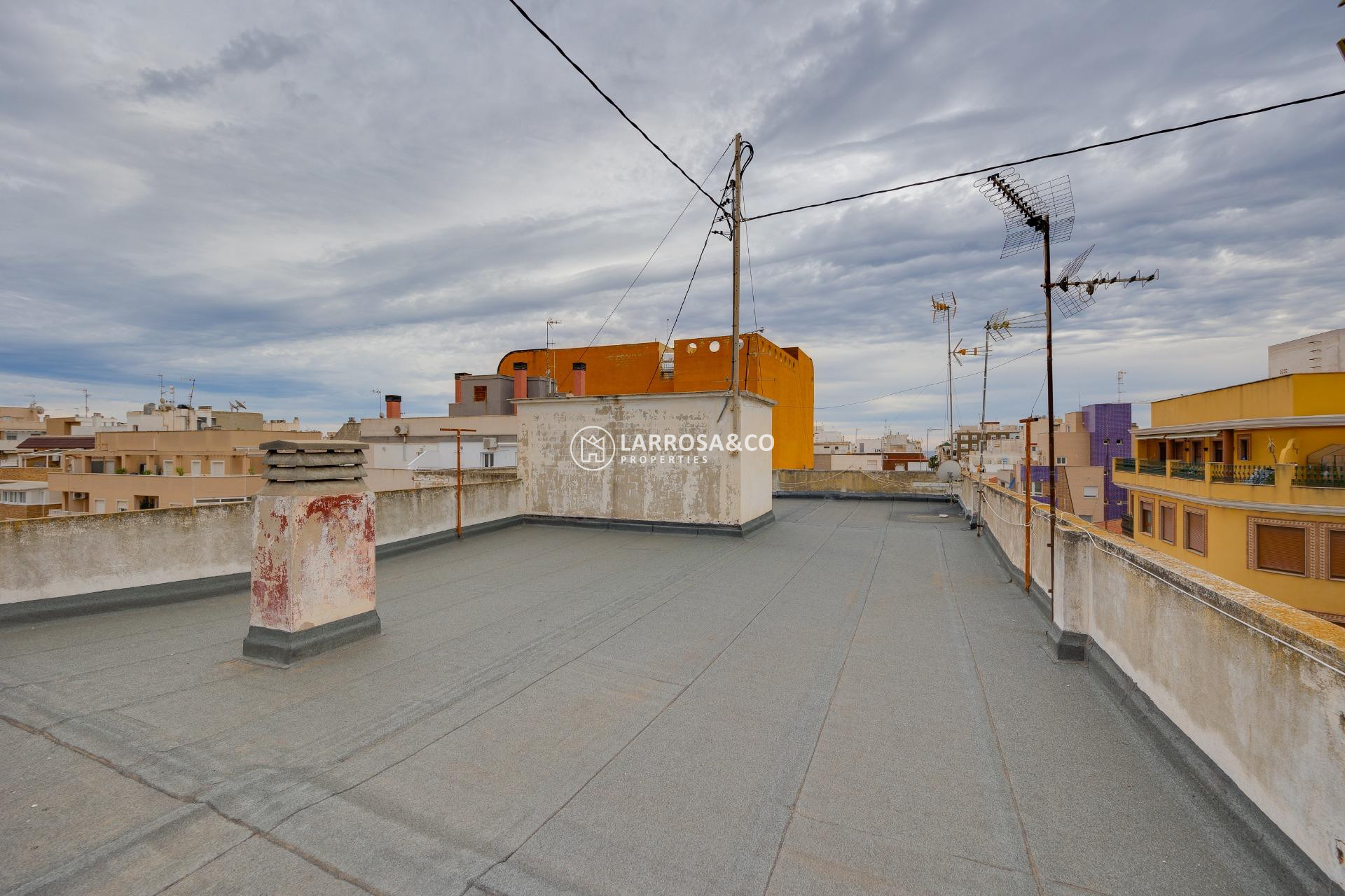 Herverkoop - Apartment - Torrevieja - Centro