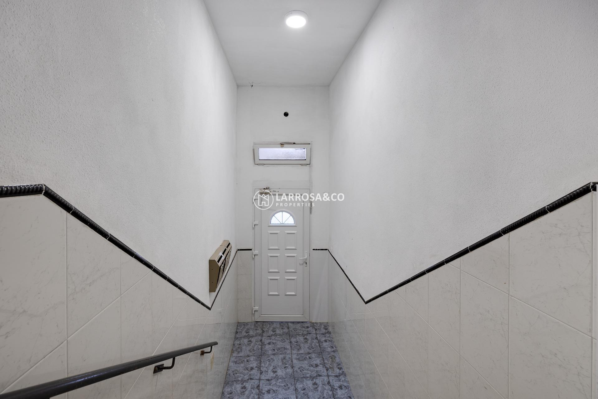 Herverkoop - Apartment - Torrevieja - Centro