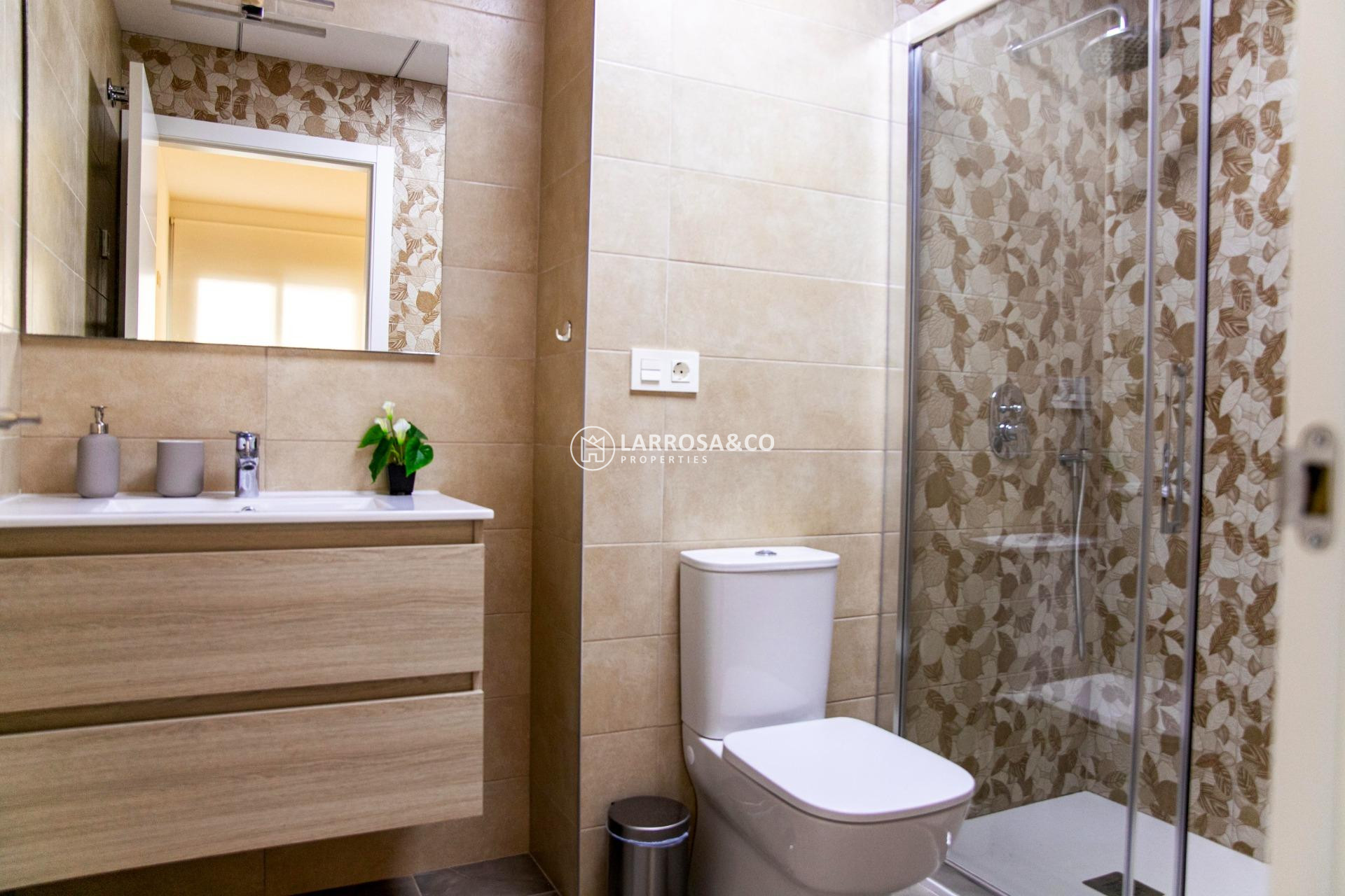 Herverkoop - Apartment - Torrevieja - Centro