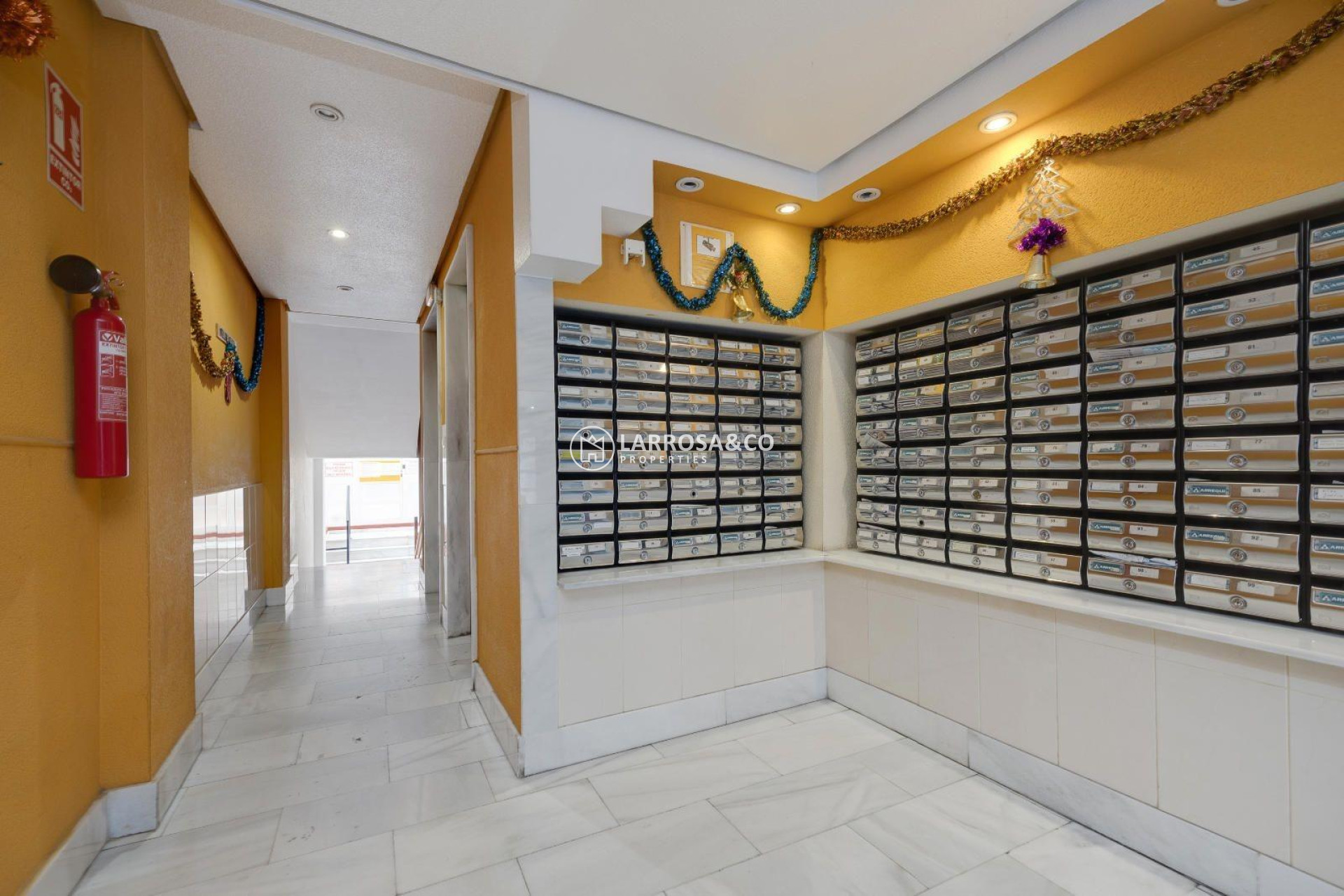 Herverkoop - Apartment - Torrevieja - Centro