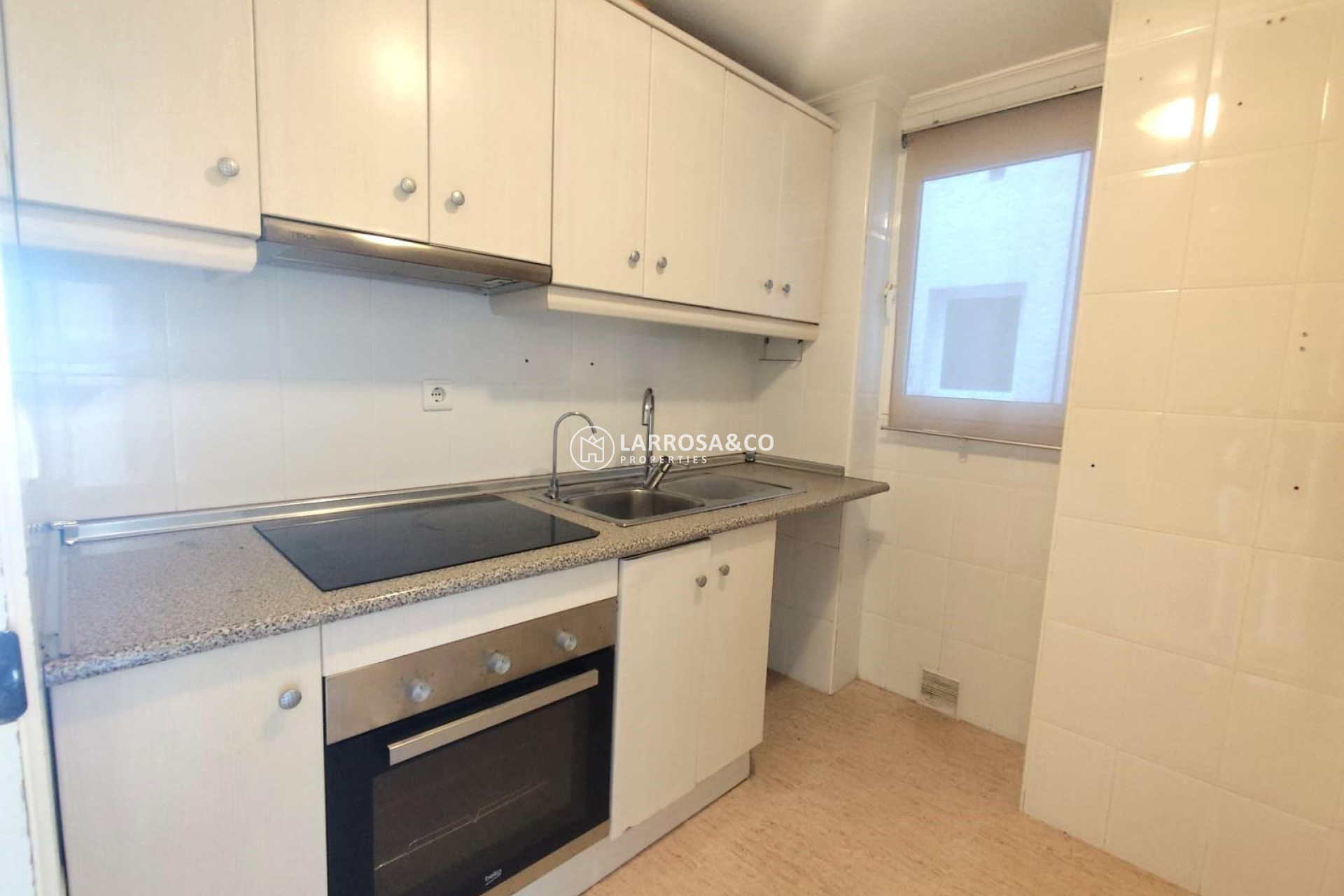 Herverkoop - Apartment - Torrevieja - Centro