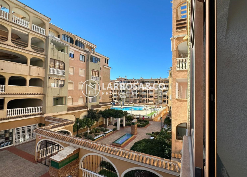 Herverkoop - Apartment - Torrevieja - Centro