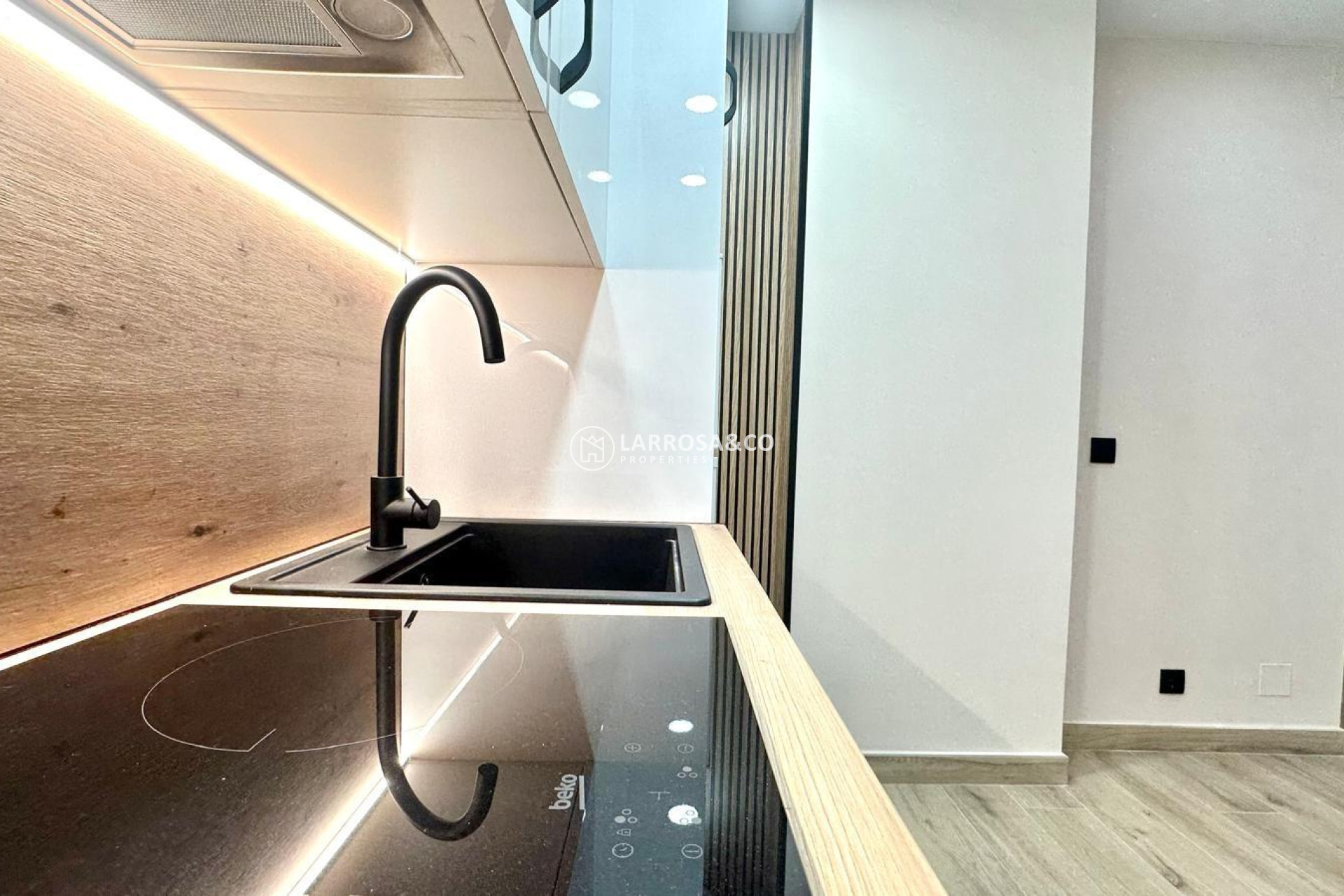 Herverkoop - Apartment - Torrevieja - Centro