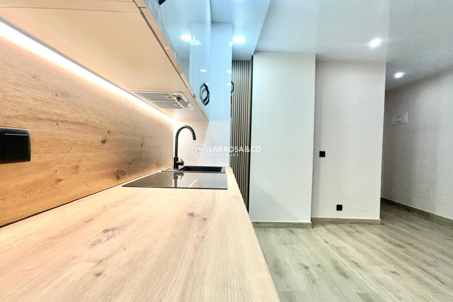 Herverkoop - Apartment - Torrevieja - Centro