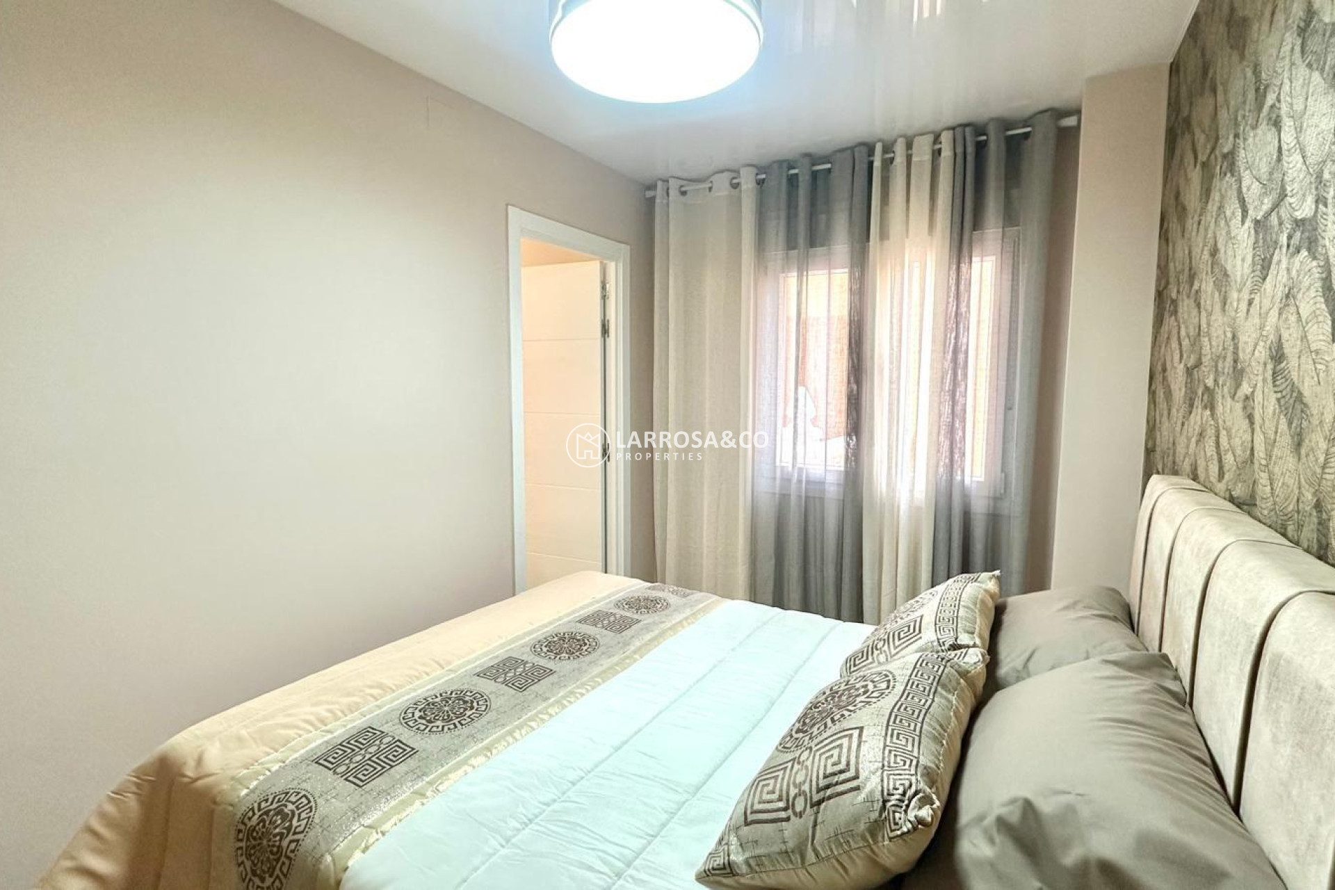 Herverkoop - Apartment - Torrevieja - Centro