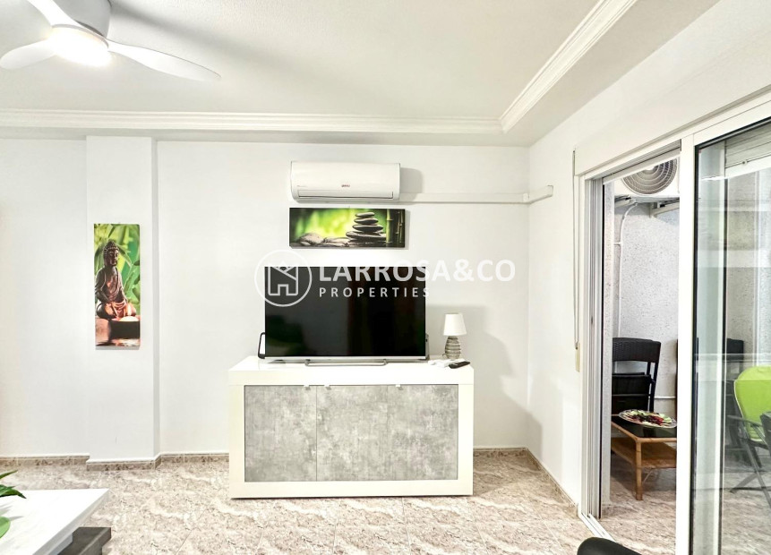 Herverkoop - Apartment - Torrevieja - Centro