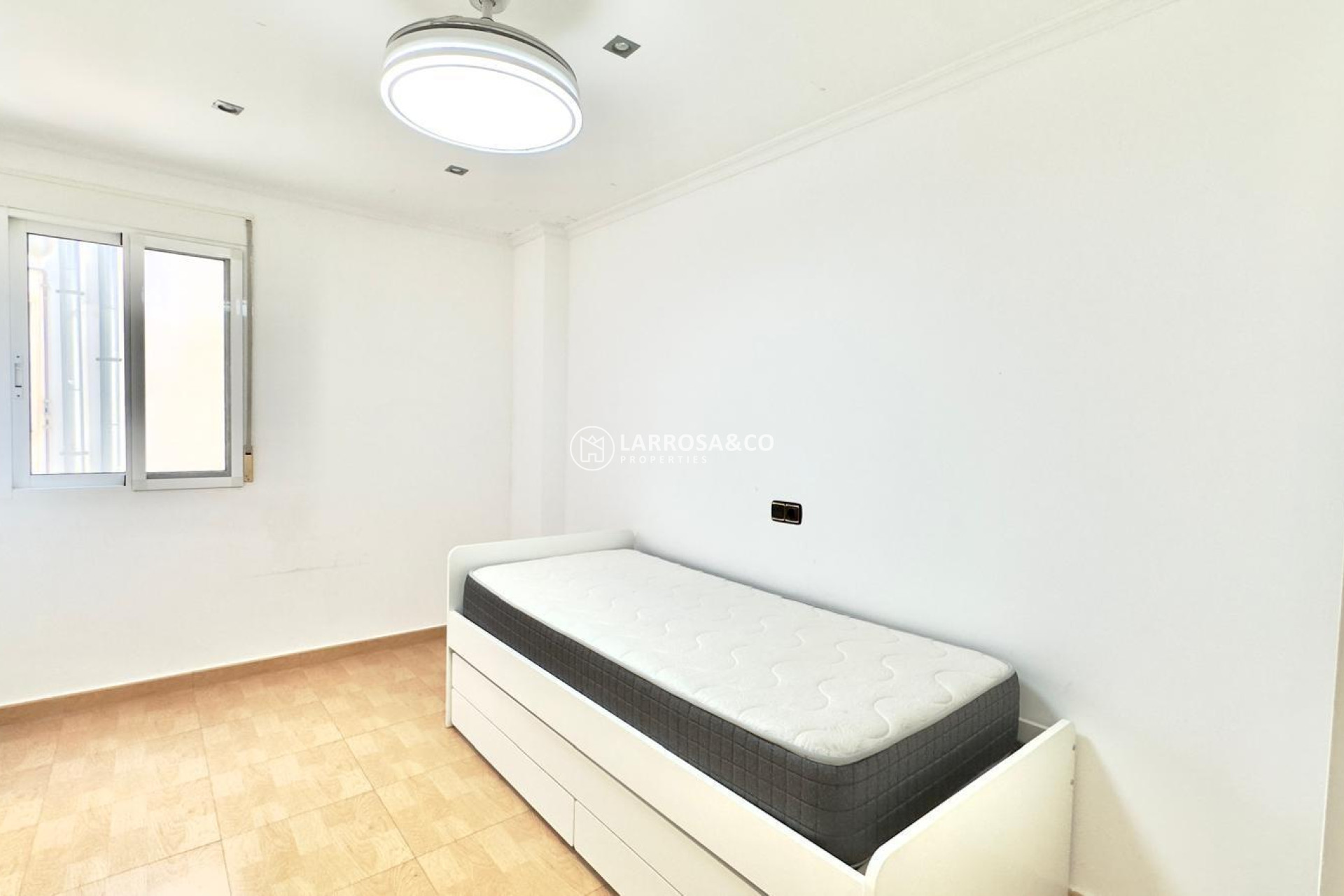 Herverkoop - Apartment - Torrevieja - Centro