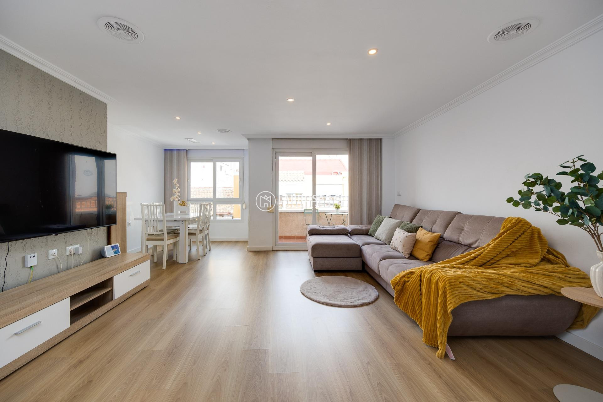 Herverkoop - Apartment - Torrevieja - Centro