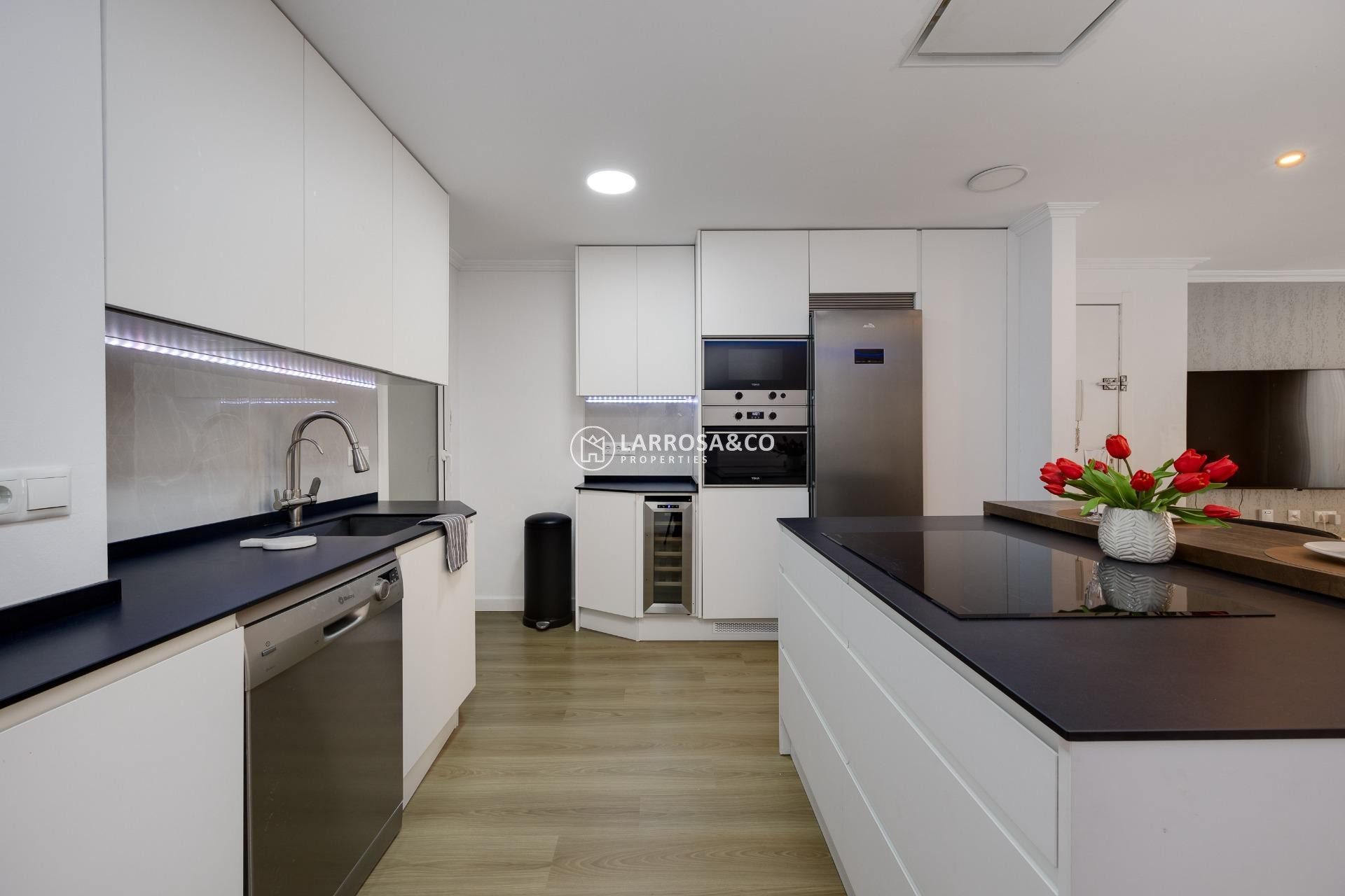 Herverkoop - Apartment - Torrevieja - Centro