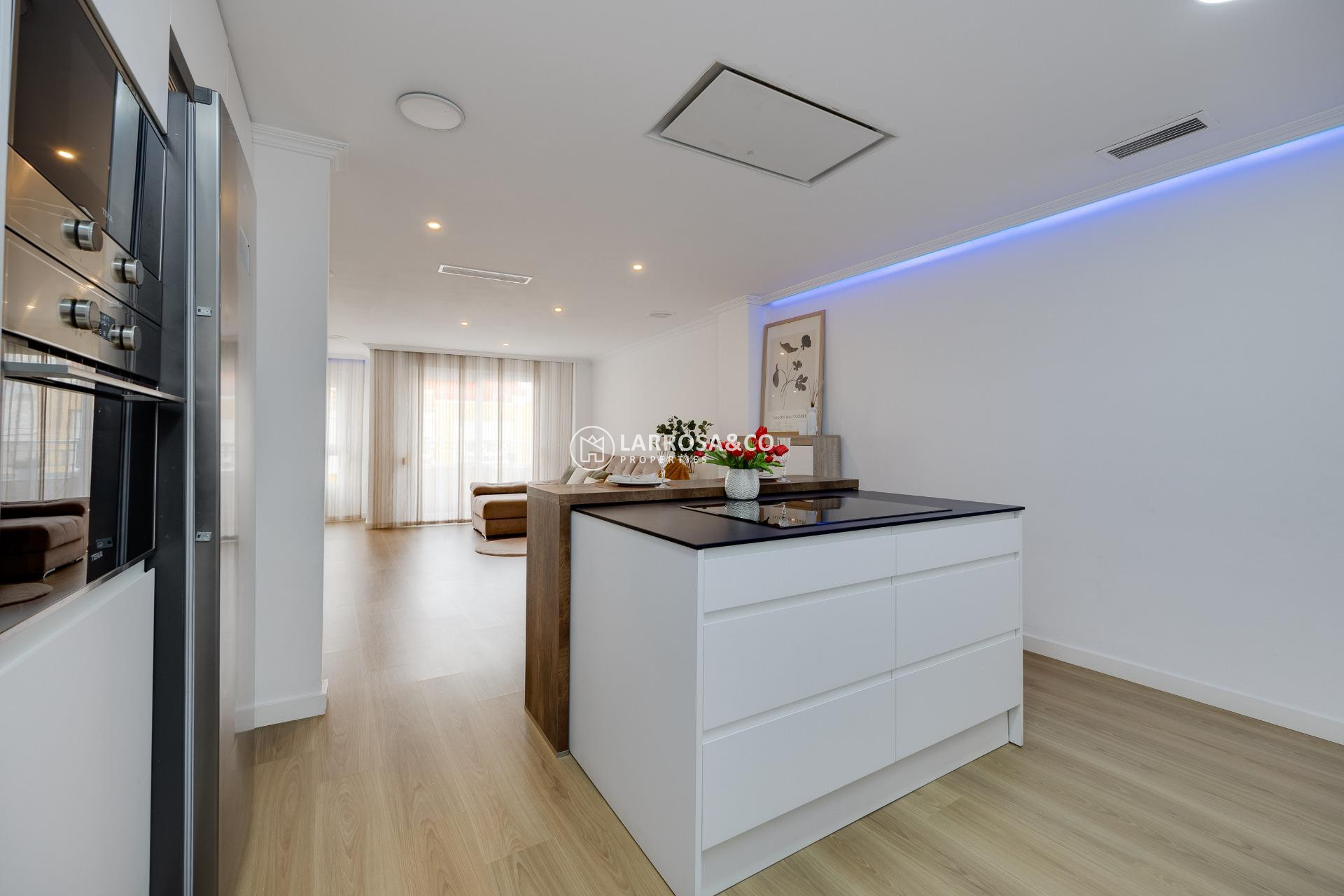 Herverkoop - Apartment - Torrevieja - Centro