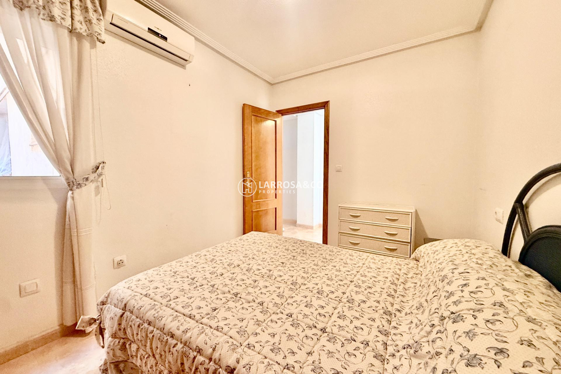 Herverkoop - Apartment - Torrevieja - Centro