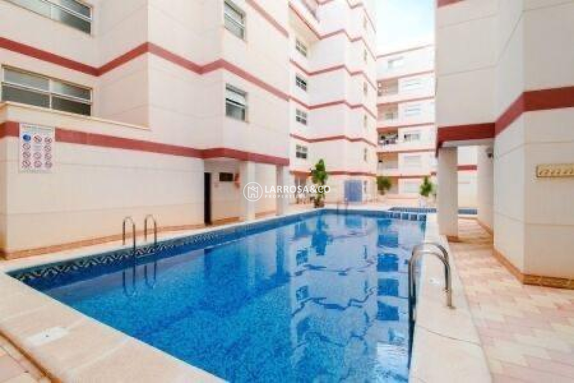 Herverkoop - Apartment - Torrevieja - Centro
