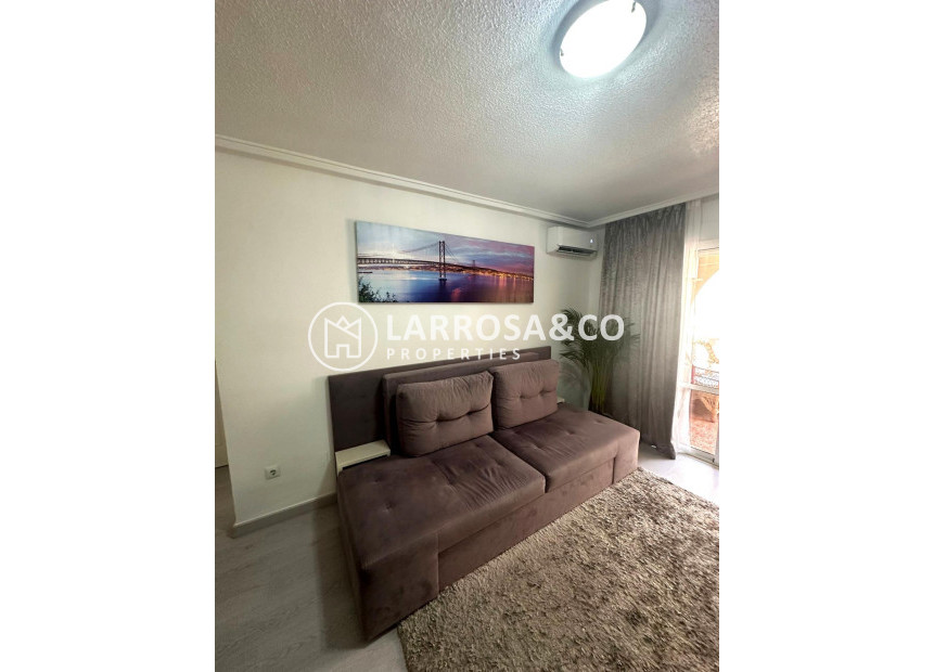 Herverkoop - Apartment - Torrevieja - Centro