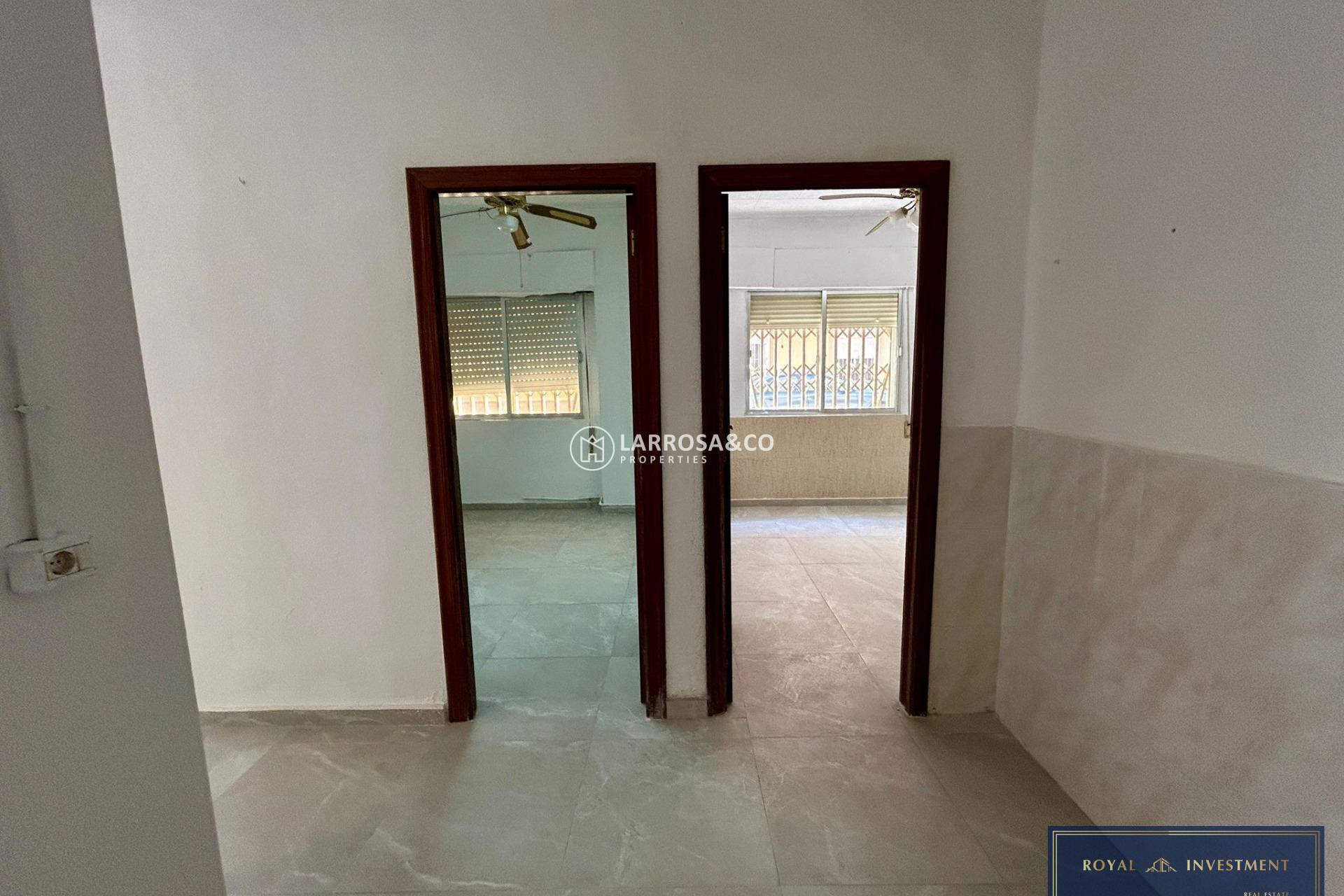 Herverkoop - Apartment - Torrevieja - Centro