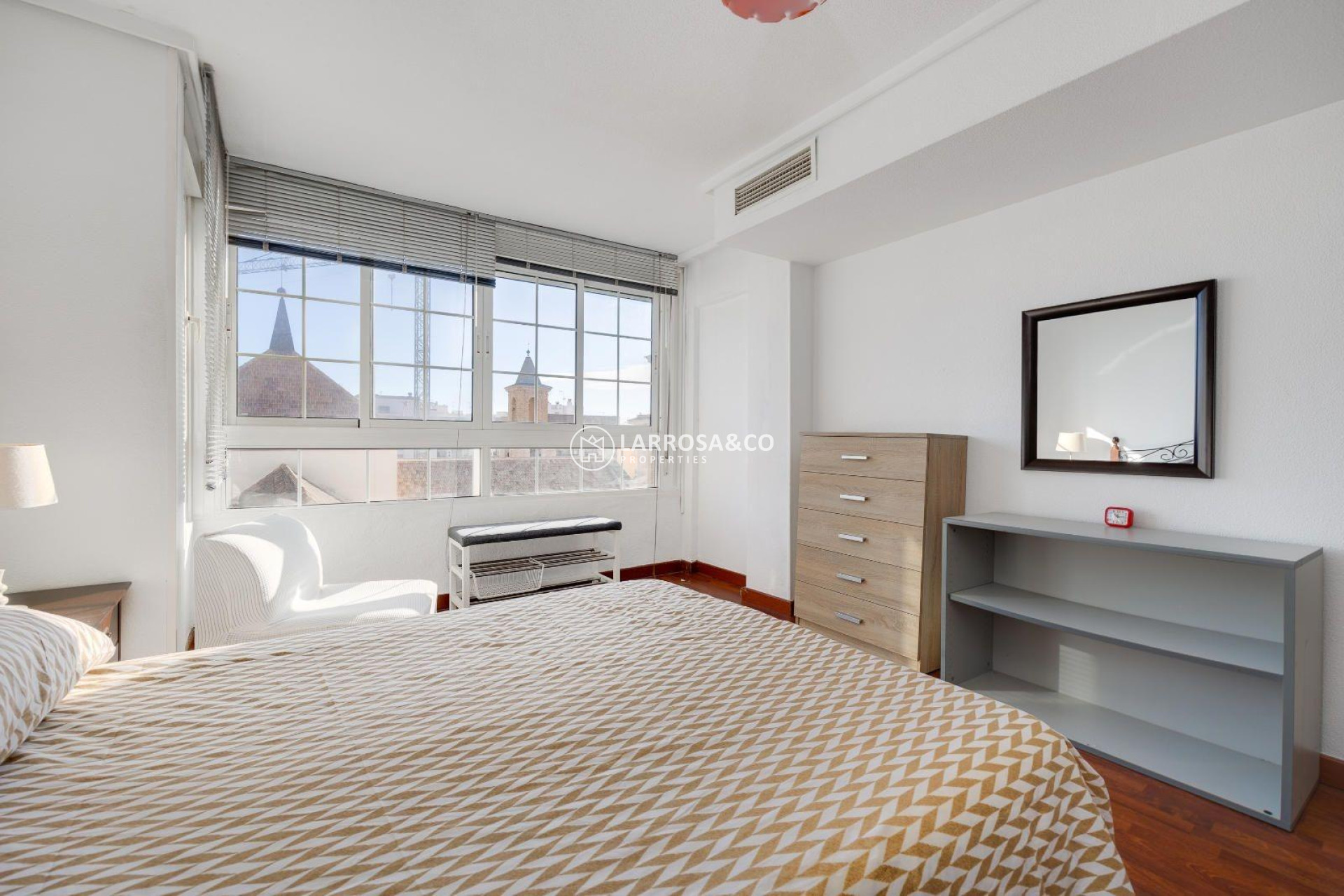 Herverkoop - Apartment - Torrevieja - Centro