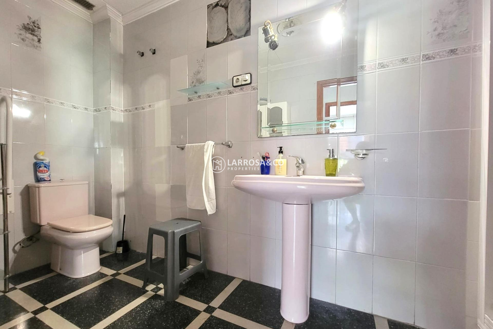 Herverkoop - Apartment - Torrevieja - Centro