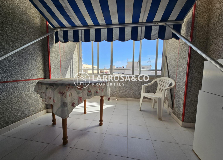 Herverkoop - Apartment - Torrevieja - Centro