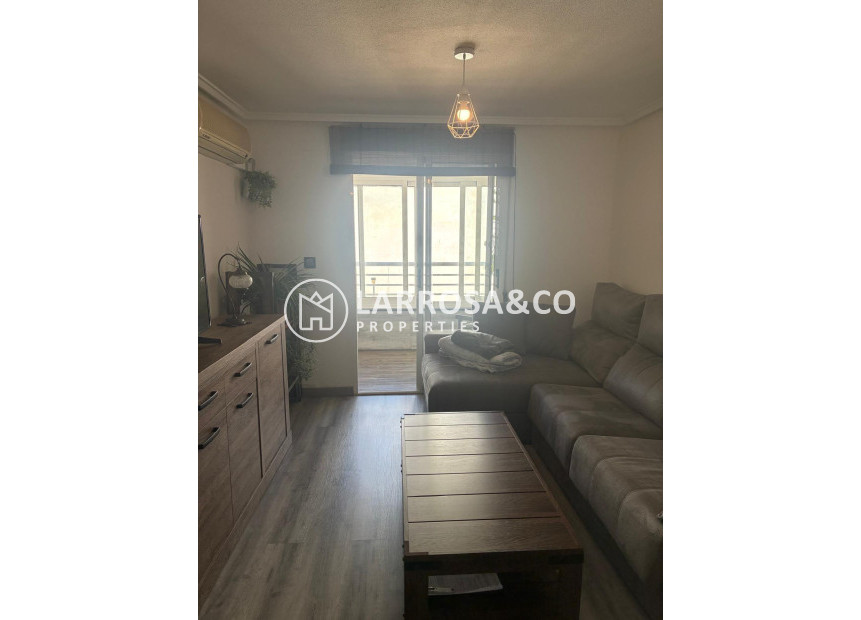 Herverkoop - Apartment - Torrevieja - Centro