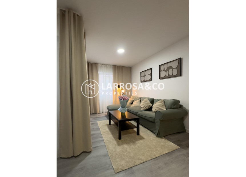 Herverkoop - Apartment - Torrevieja - Curva del Palangre