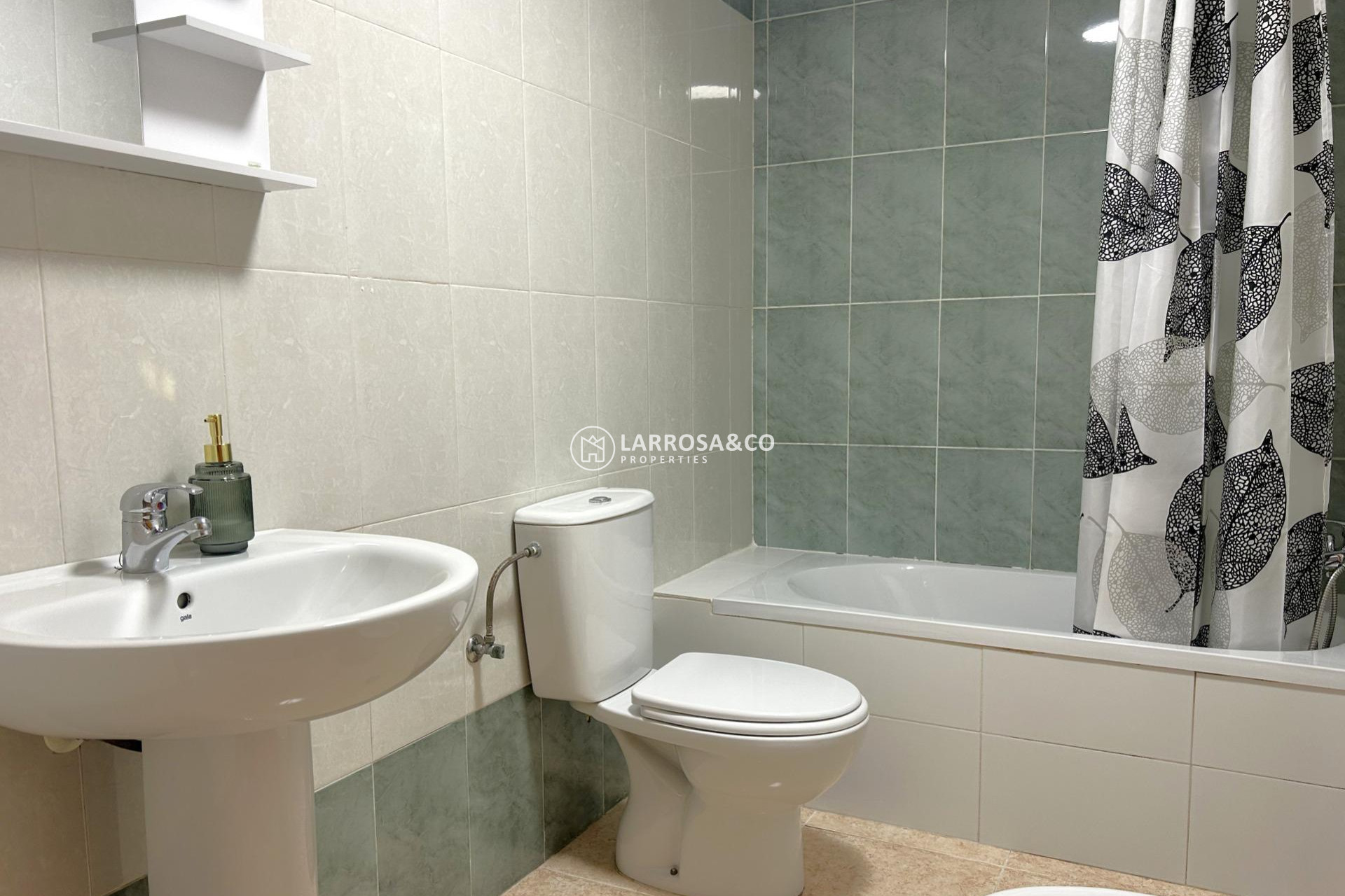 Herverkoop - Apartment - Torrevieja - El molino