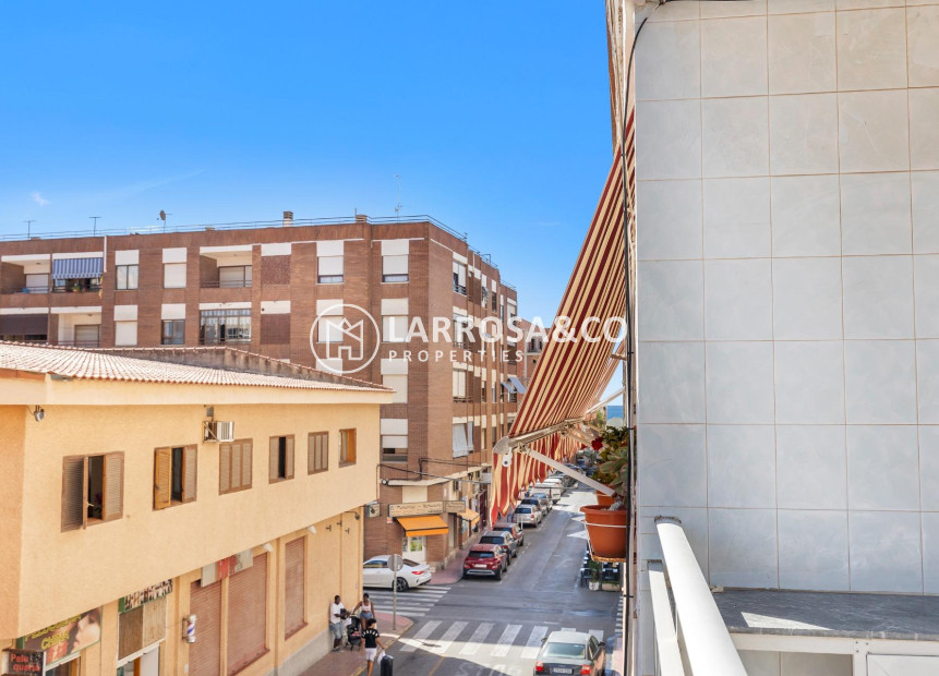 Herverkoop - Apartment - Torrevieja - Estacion de autobuses