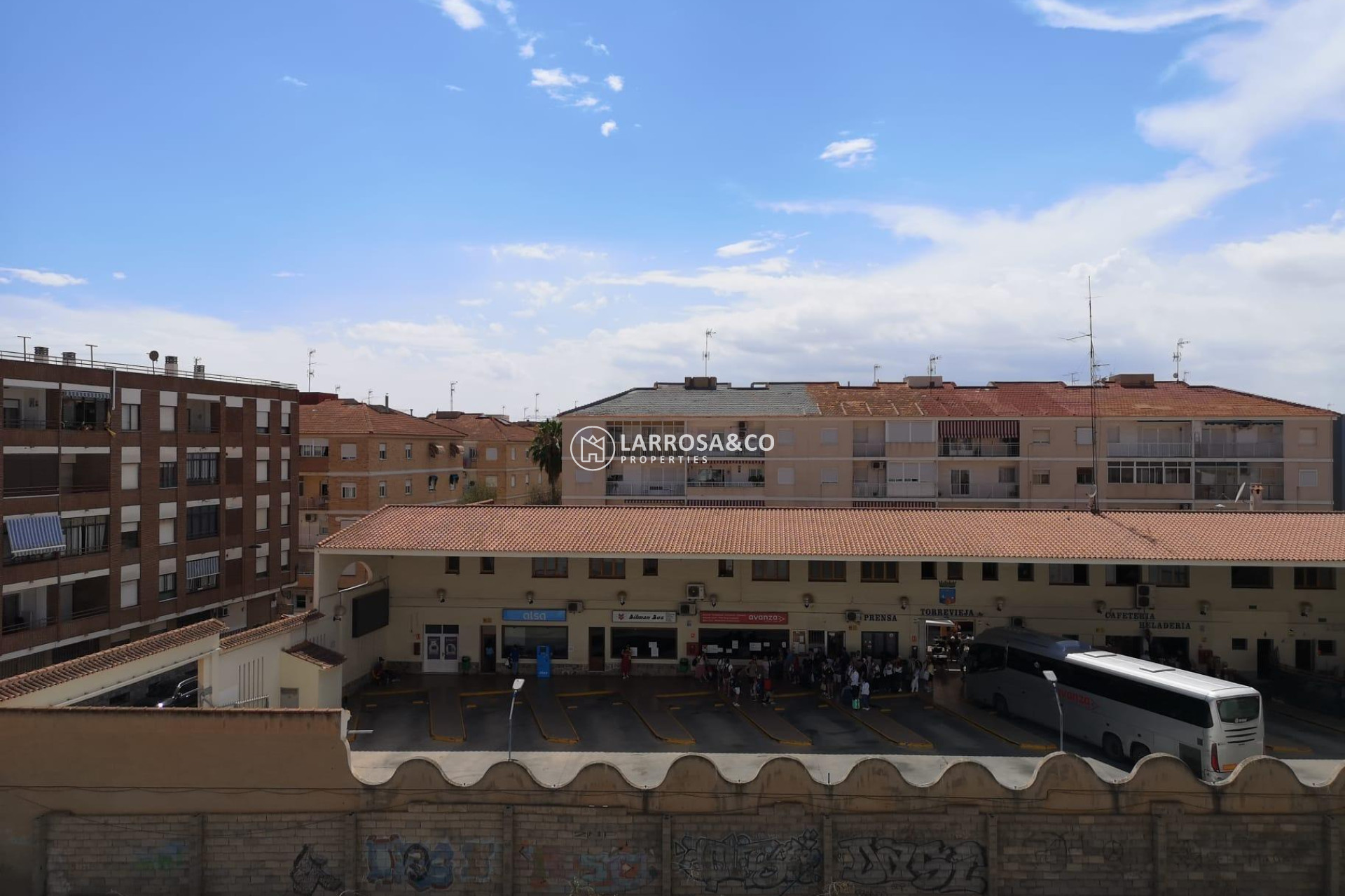 Herverkoop - Apartment - Torrevieja - Estacion de autobuses