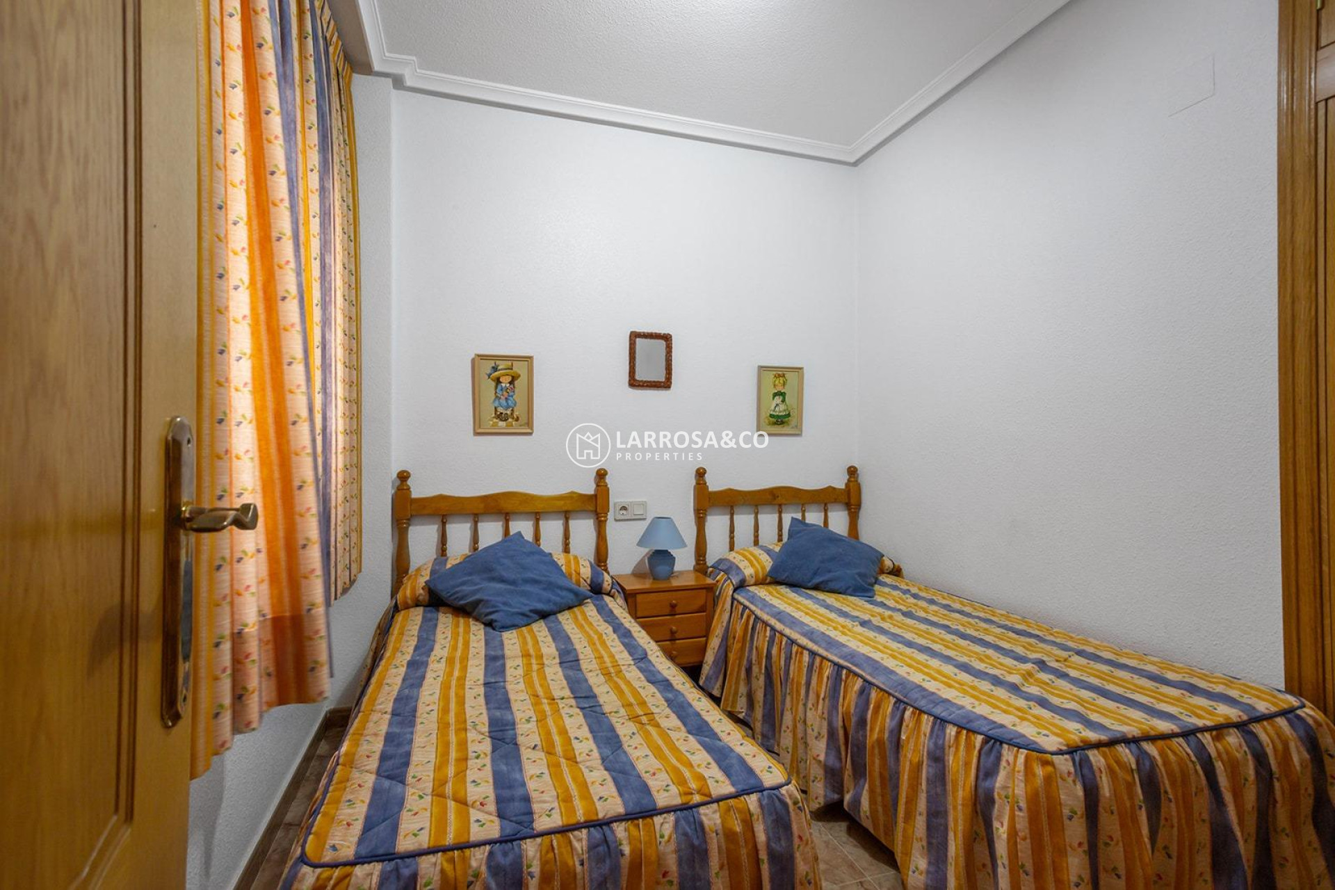 Herverkoop - Apartment - Torrevieja - Estacion de autobuses