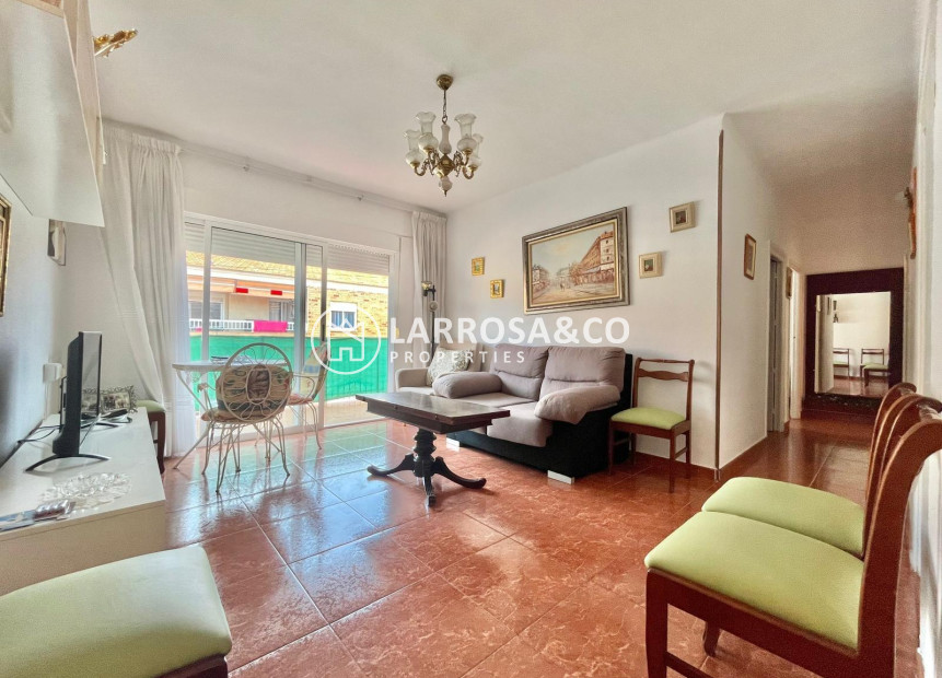 Herverkoop - Apartment - Torrevieja - Estacion de autobuses