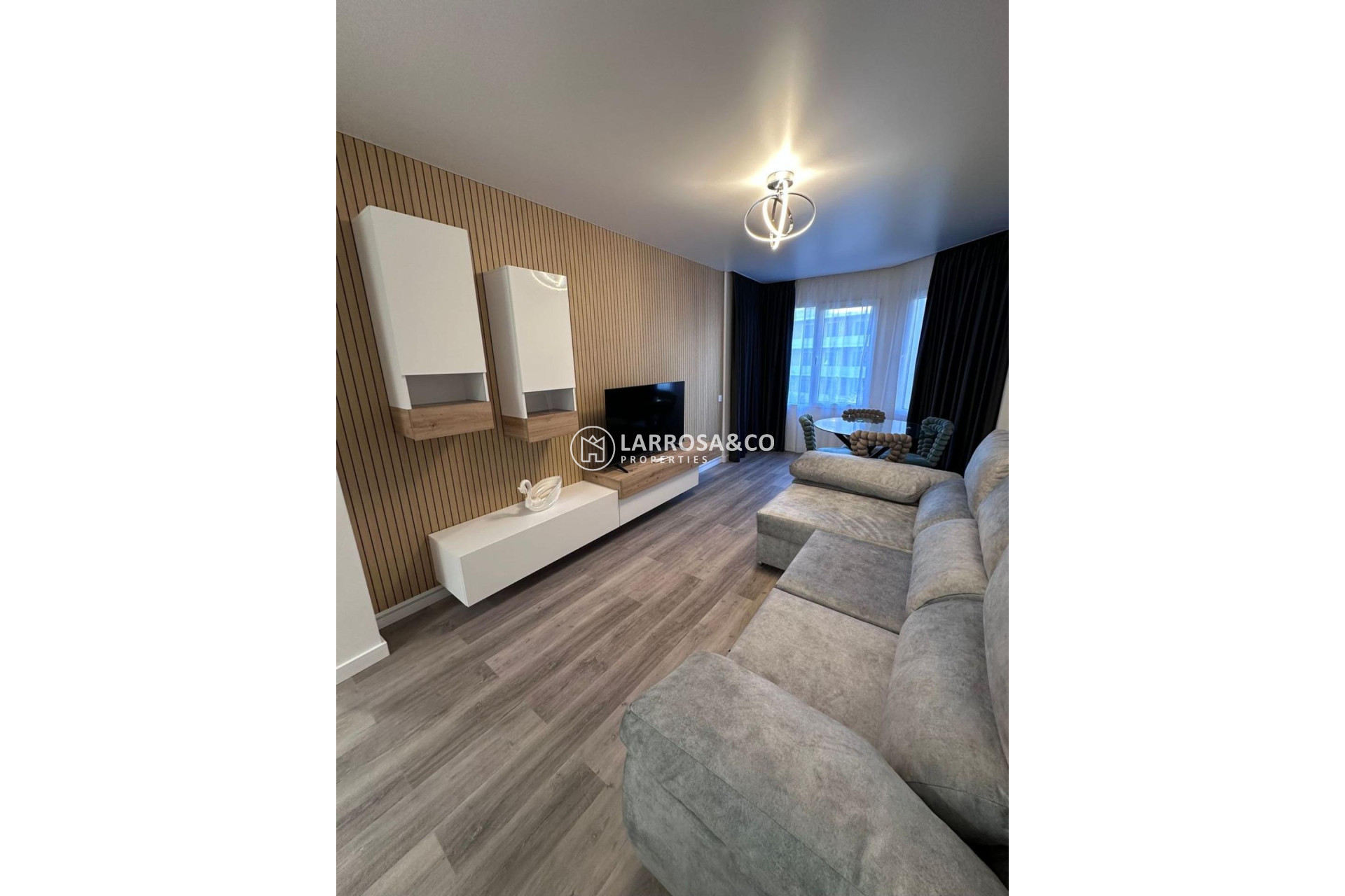 Herverkoop - Apartment - Torrevieja - Estacion de autobuses