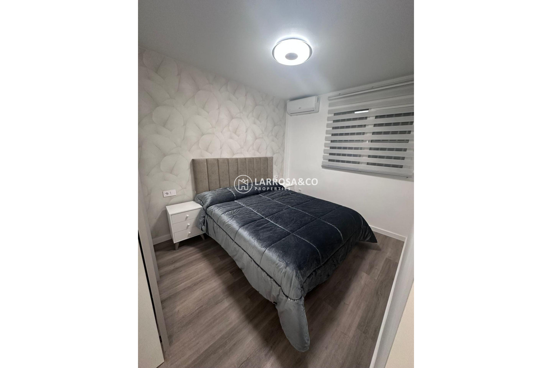 Herverkoop - Apartment - Torrevieja - Estacion de autobuses