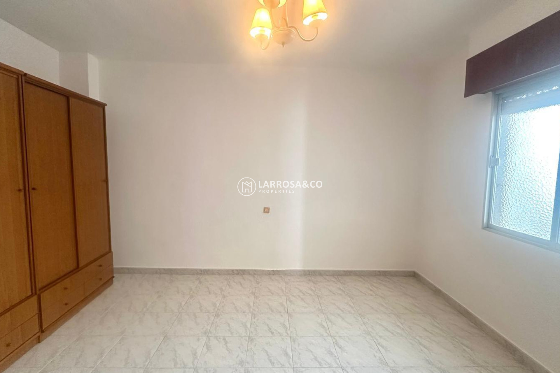 Herverkoop - Apartment - Torrevieja - Estacion de autobuses