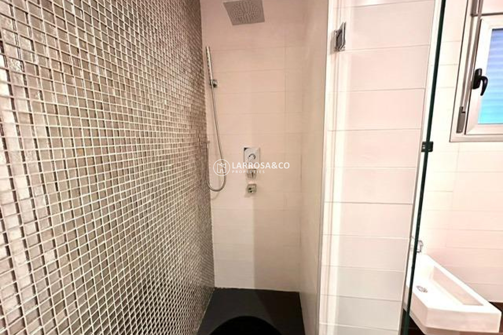 Herverkoop - Apartment - Torrevieja - Estacion de autobuses