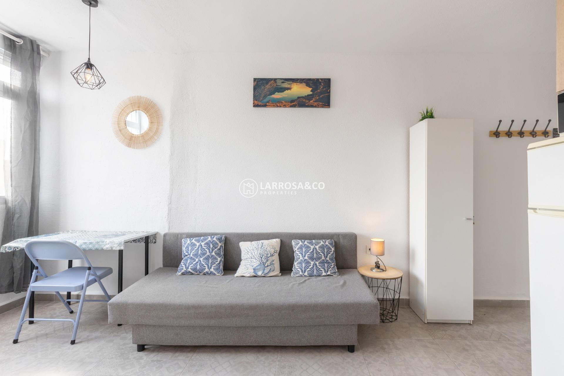 Herverkoop - Apartment - Torrevieja - La Mata