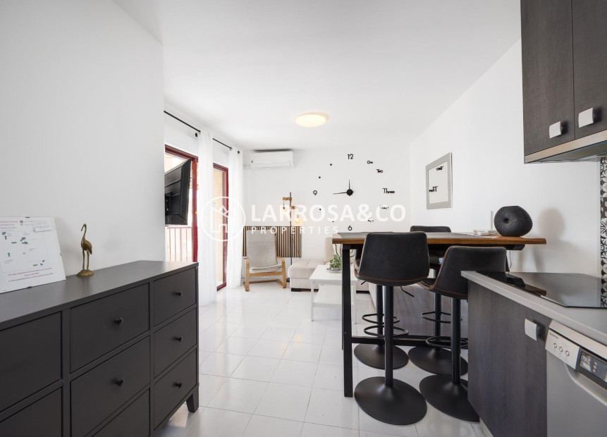 Herverkoop - Apartment - Torrevieja - La Mata