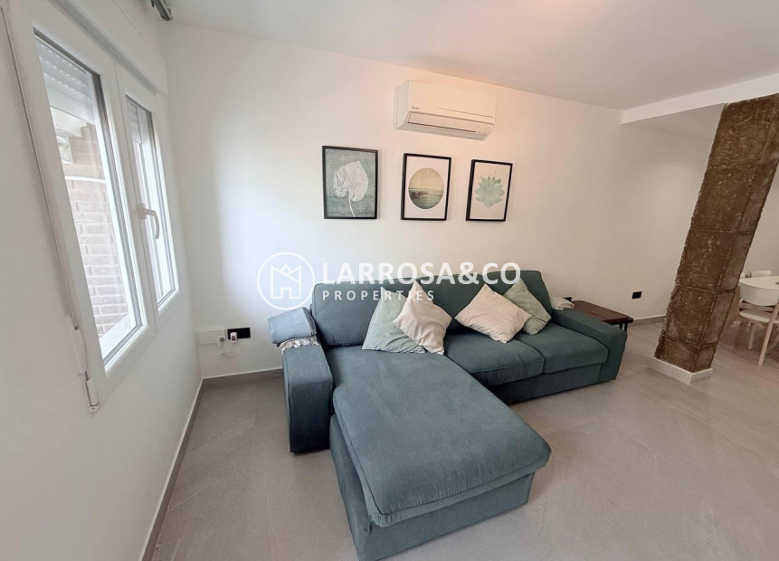 Herverkoop - Apartment - Torrevieja - La Mata