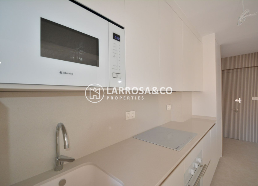 Herverkoop - Apartment - Torrevieja - La Mata