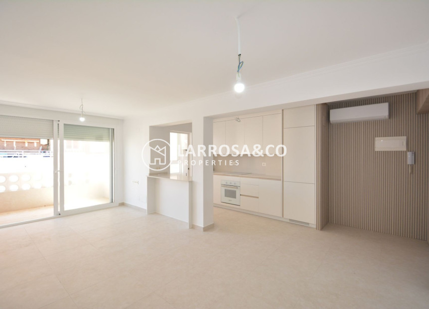 Herverkoop - Apartment - Torrevieja - La Mata
