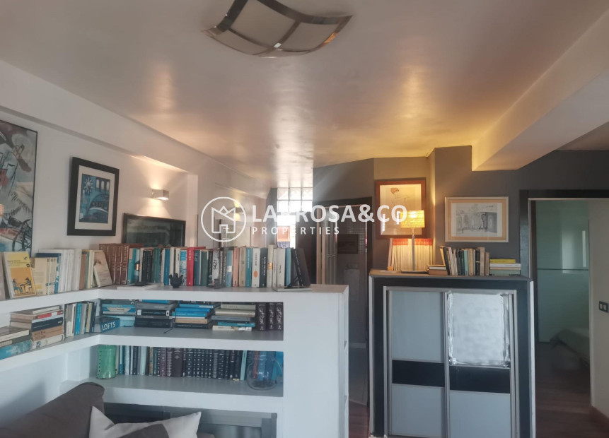 Herverkoop - Apartment - Torrevieja - La veleta