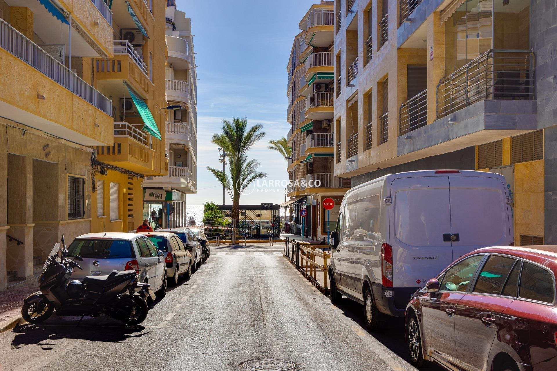 Herverkoop - Apartment - Torrevieja - Las Piscinas Naturales