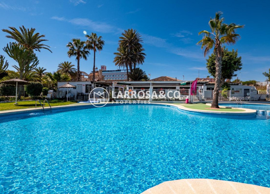 Herverkoop - Apartment - Torrevieja - Los Balcones