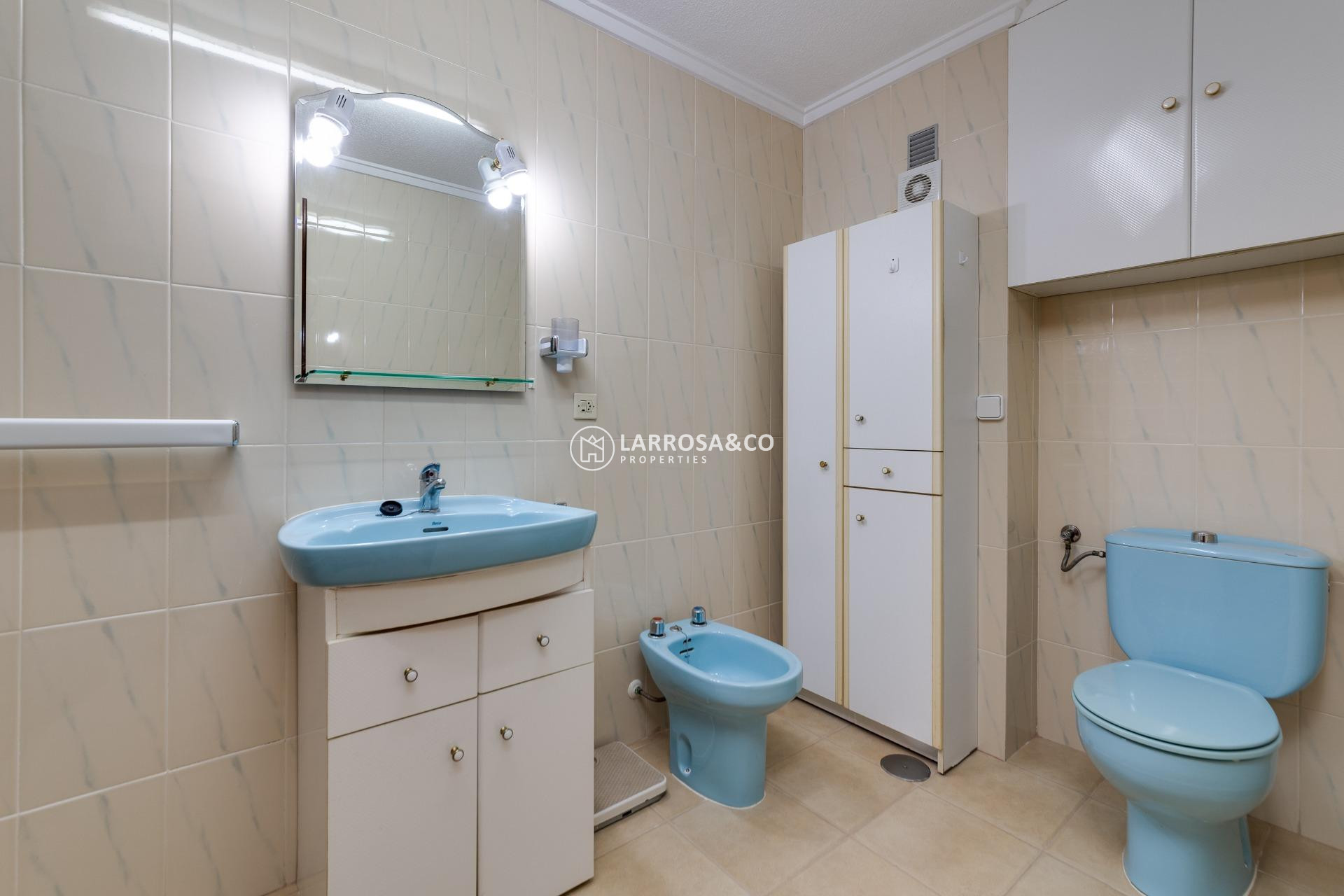 Herverkoop - Apartment - Torrevieja - Los Locos Beach