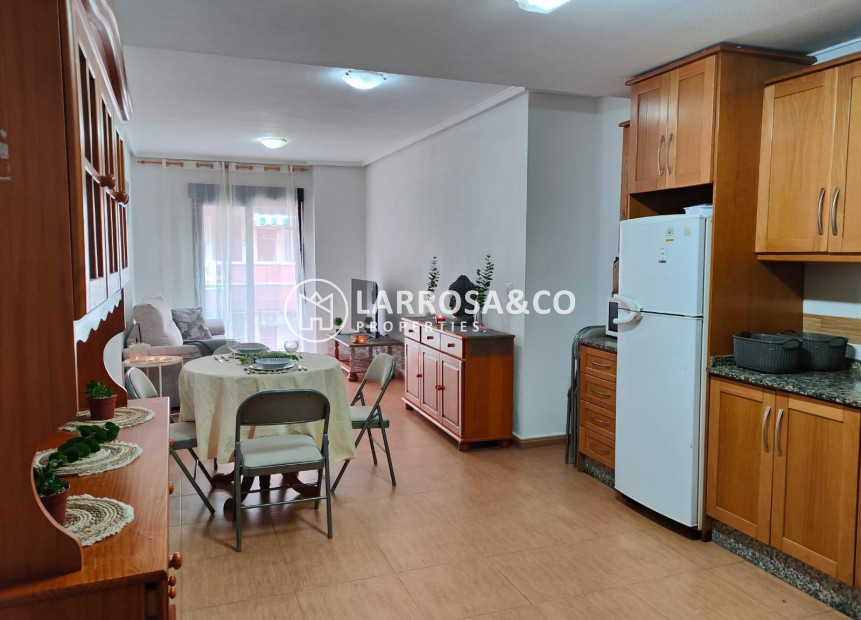 Herverkoop - Apartment - Torrevieja - Los Locos Beach