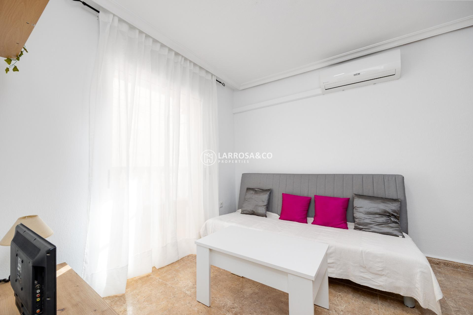 Herverkoop - Apartment - Torrevieja - Los Locos Beach