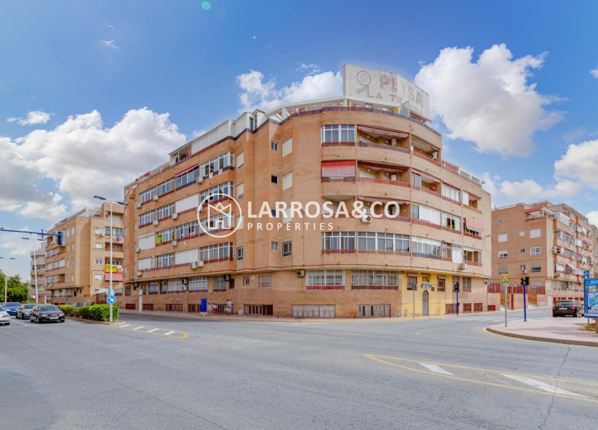 Herverkoop - Apartment - Torrevieja - Los Locos Beach