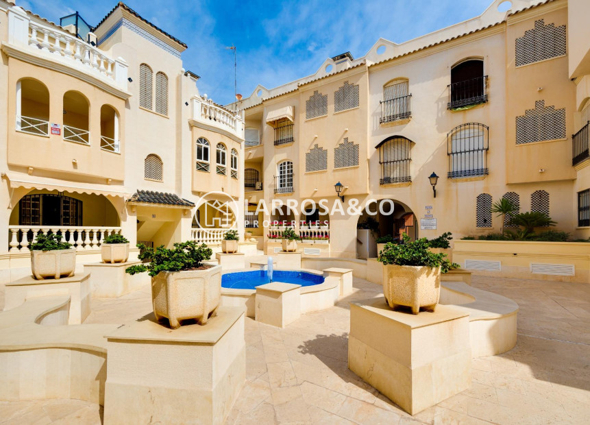 Herverkoop - Apartment - Torrevieja - Los Locos Beach