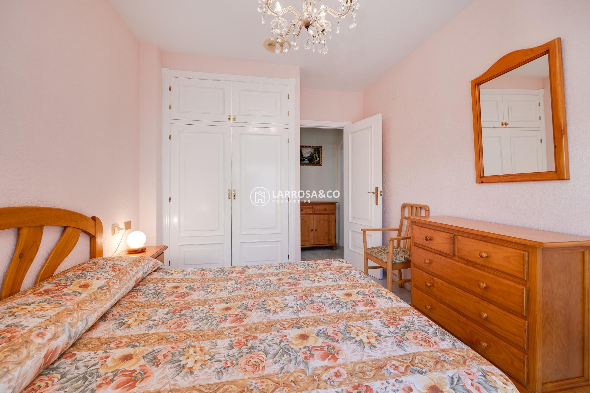 Herverkoop - Apartment - Torrevieja - Los Locos Beach