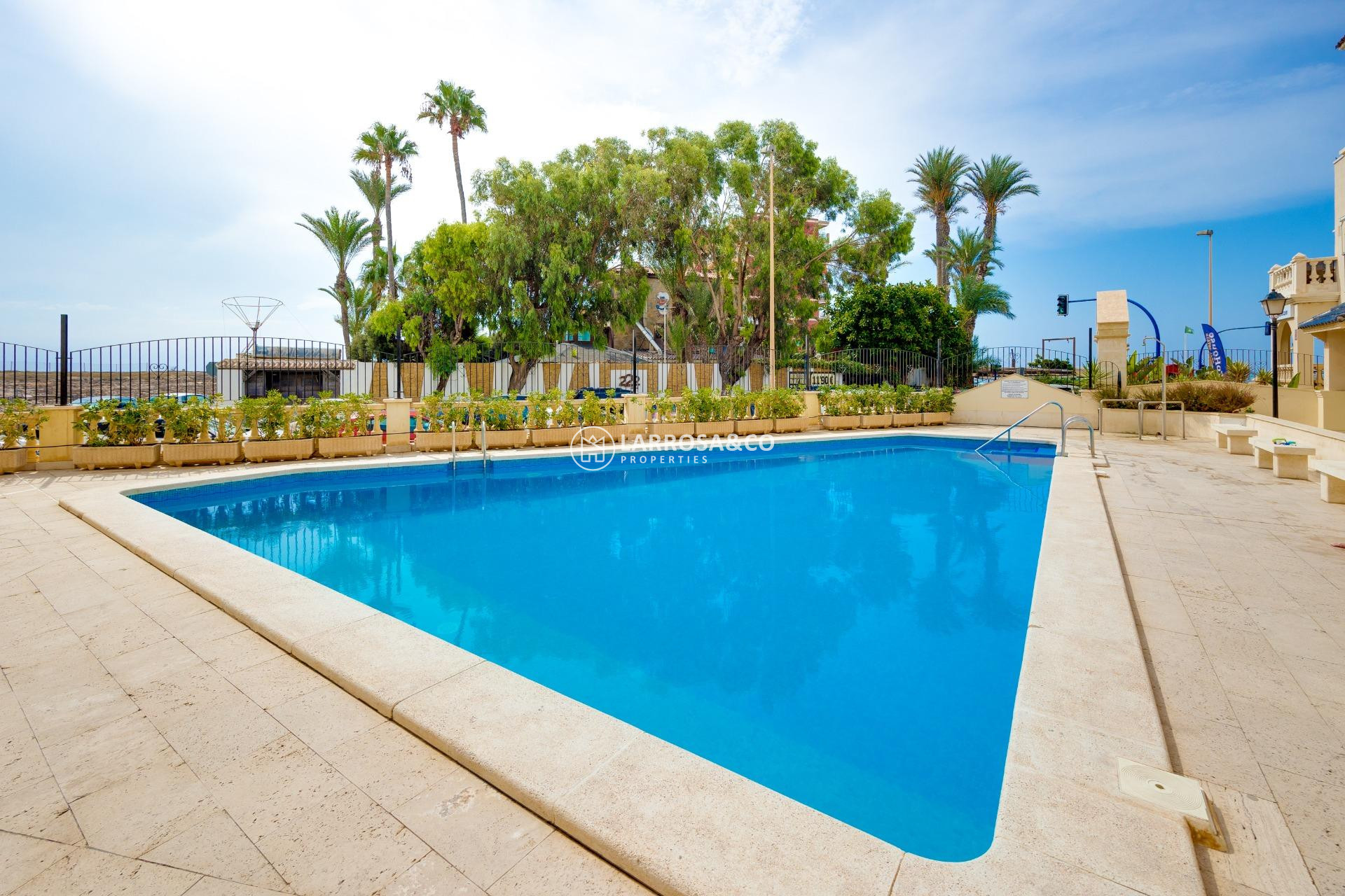 Herverkoop - Apartment - Torrevieja - Los Locos Beach