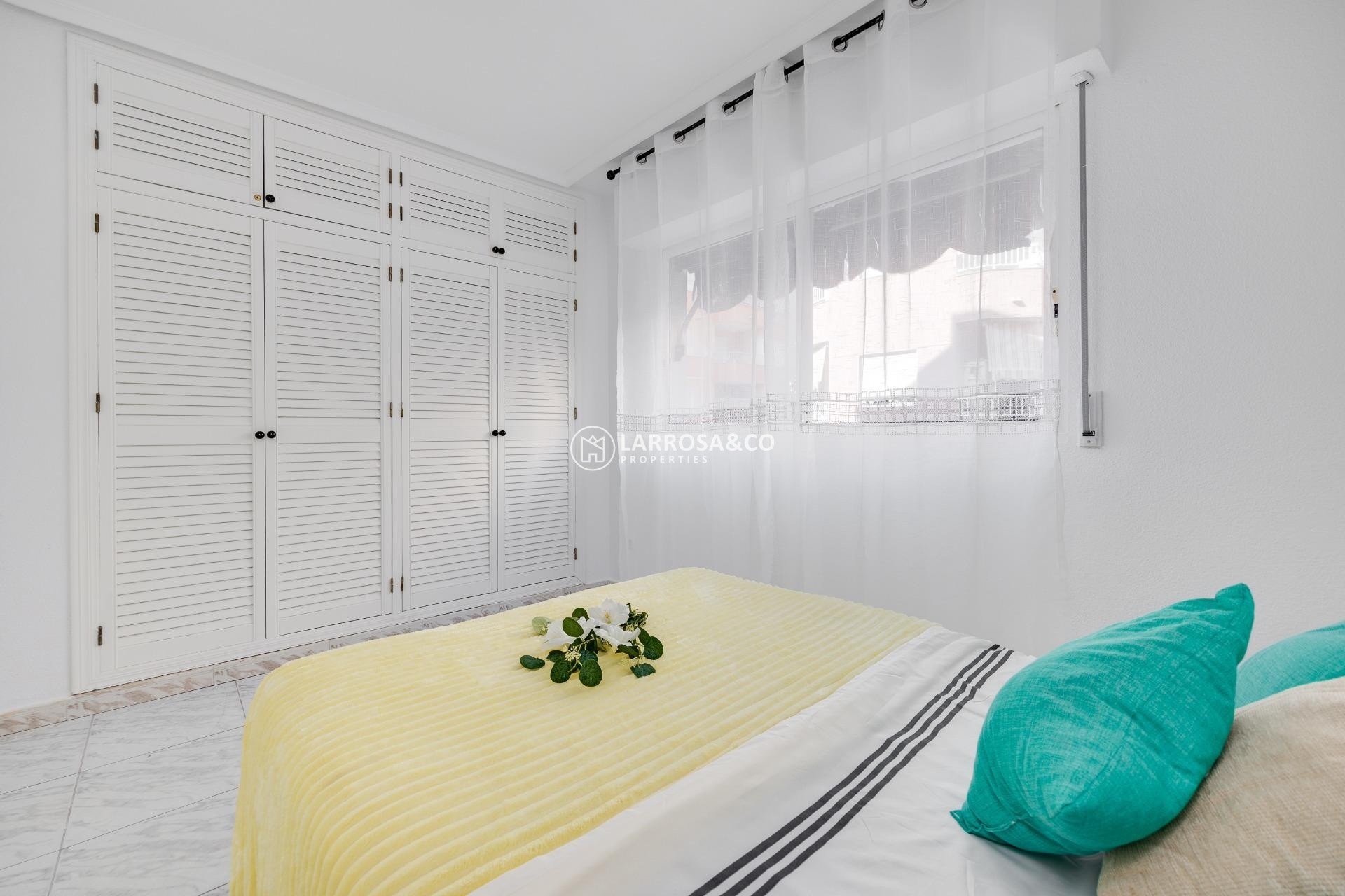 Herverkoop - Apartment - Torrevieja - Los Locos Beach