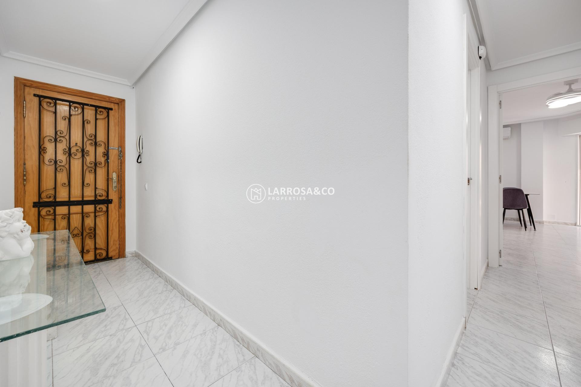 Herverkoop - Apartment - Torrevieja - Los Locos Beach